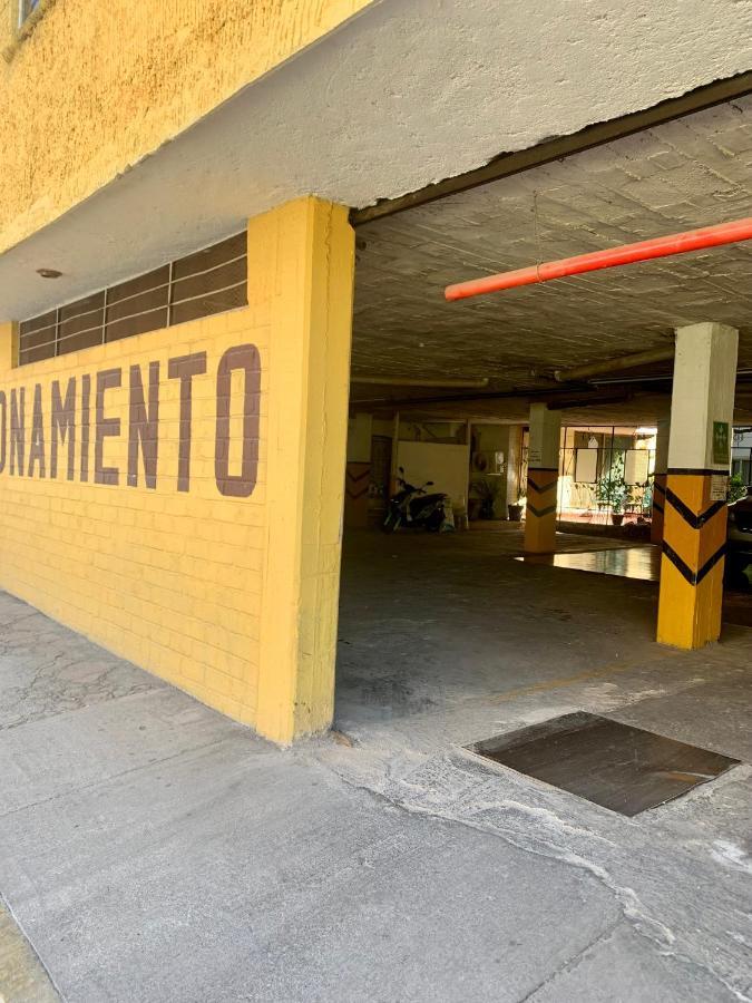Hotel Inn Galerias Aguascalientes Exteriör bild